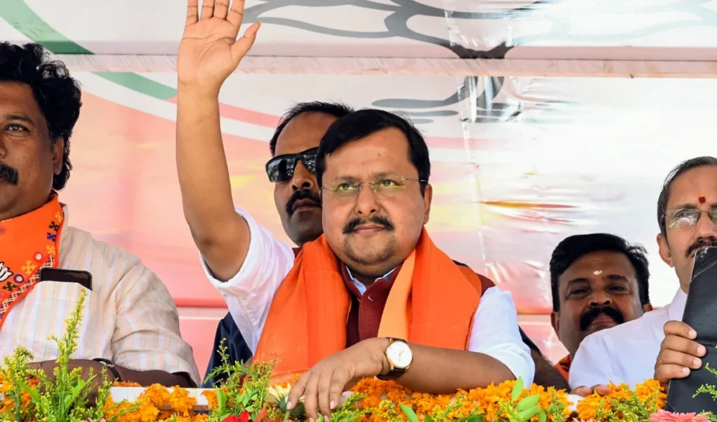 Nitin Nabin की दो टूक: मेहनती छात्रों का भविष्य खतरे में डालने वालों को नहीं बख्शा जाएगा Nitin Nabin की दो टूक: मेहनती छात्रों का भविष्य खतरे में डालने वालों को नहीं बख्शा जाएगा