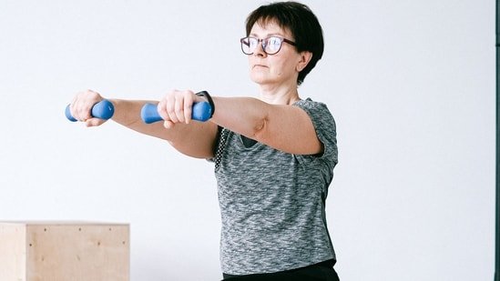 Orthopaedic surgeon Dr Adrienne Towsen shares 5 habits women need to stop in order to preserve muscle strength after 45 Orthopaedic surgeon Dr Adrienne Towsen shares 5 habits women need to stop in order to preserve muscle strength after 45