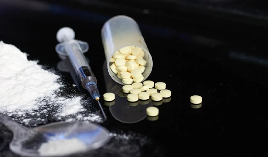 Punjab में AAP सरकार का बड़ा कदम, 10 हजार Drug Addicts को सज़ा नहीं, मिला नई ज़िंदगी का मौका Punjab में AAP सरकार का बड़ा कदम, 10 हजार Drug Addicts को सज़ा नहीं, मिला नई ज़िंदगी का मौका