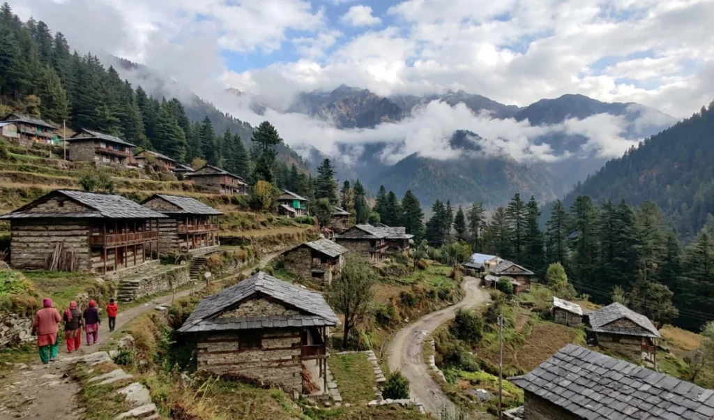 Shoja की भीड़ से दूर Tandi Village में बिताएं सुकून के पल, ये रहा पूरा Travel Plan Shoja की भीड़ से दूर Tandi Village में बिताएं सुकून के पल, ये रहा पूरा Travel Plan