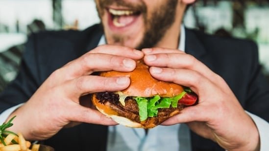 Struggling to lose weight? Chennai fitness coach Raj Ganpath shares 7 habits that may be getting in the way of progress Struggling to lose weight? Chennai fitness coach Raj Ganpath shares 7 habits that may be getting in the way of progress