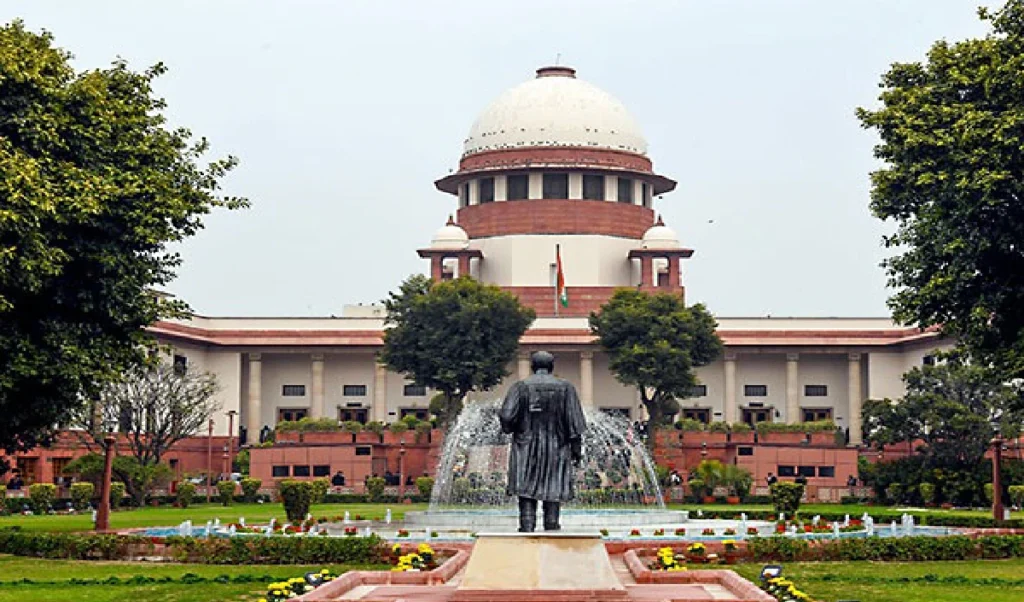 Supreme Court का बड़ा निर्देश: जजों की Retirement Age 61 साल करने पर विचार करें राज्य, SC ने मांगी विस्तृत रिपोर्ट