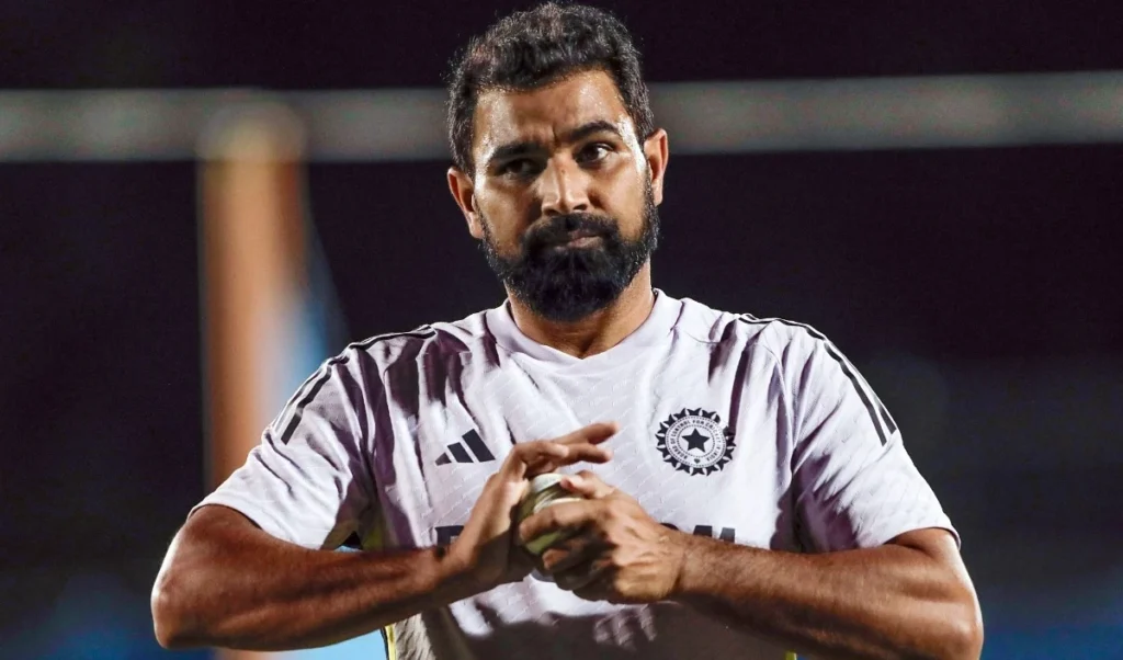 Team India में बदलाव की लहर: Mohammad Shami की छुट्टी! Ajit Agarkar ने 15 युवा तेज़ गेंदबाज़ों के साथ बनाई नई Strategy