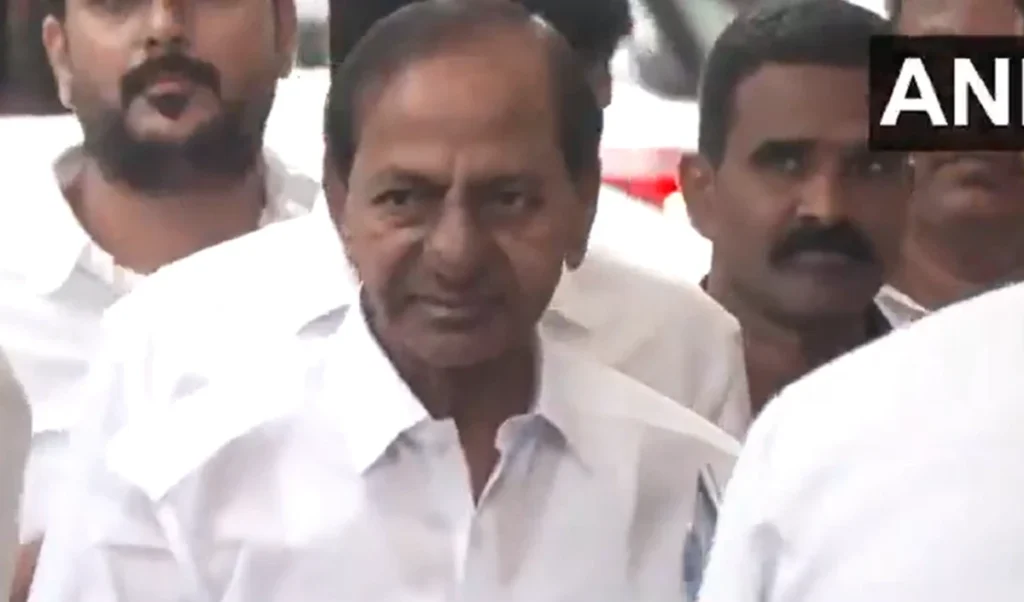 Telangana पर KCR छोड़ गए Debt Bomb? कांग्रेस का दावा- राज्य पर 8.21 लाख करोड़ का कर्ज Telangana पर KCR छोड़ गए Debt Bomb? कांग्रेस का दावा- राज्य पर 8.21 लाख करोड़ का कर्ज