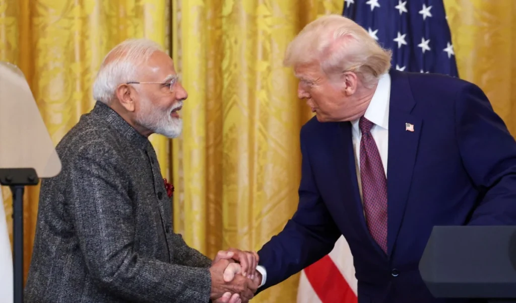 Trump Administration के फैसले से बढ़ेगी Global Inflation, भारत समेत 60 देशों पर बढ़ा शुल्क Trump Administration के फैसले से बढ़ेगी Global Inflation, भारत समेत 60 देशों पर बढ़ा शुल्क
