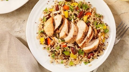Try These Easy Intermittent Fasting Meal Recipes With Protein, Fibre And Wholesome Ingredients For A Healthy Diet Try These Easy Intermittent Fasting Meal Recipes With Protein, Fibre And Wholesome Ingredients For A Healthy Diet