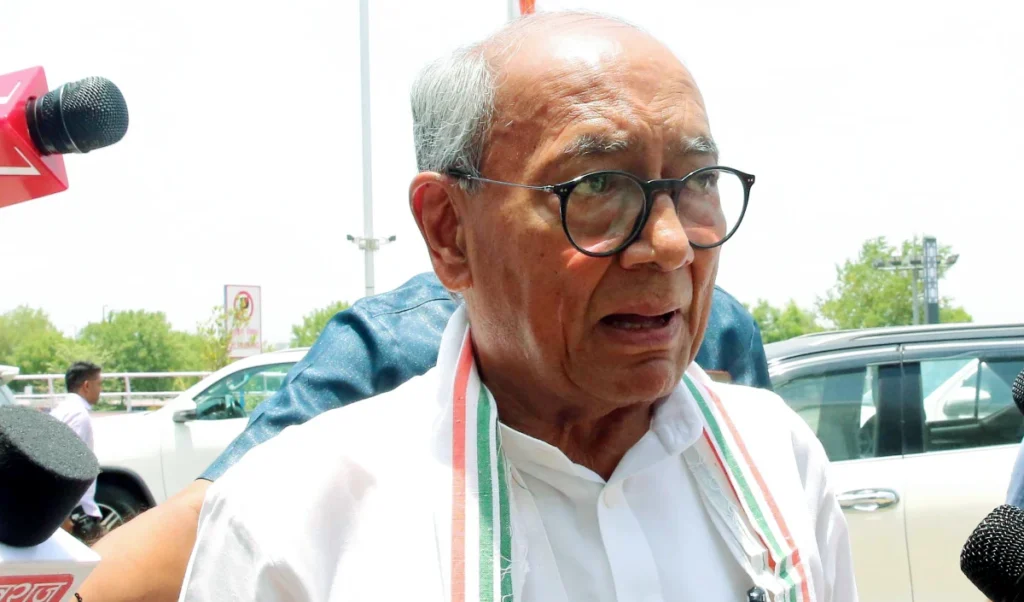 UCC पर Digvijaya Singh का सरकार को सीधा संदेश: कड़वाहट नहीं, एकता जरूरी