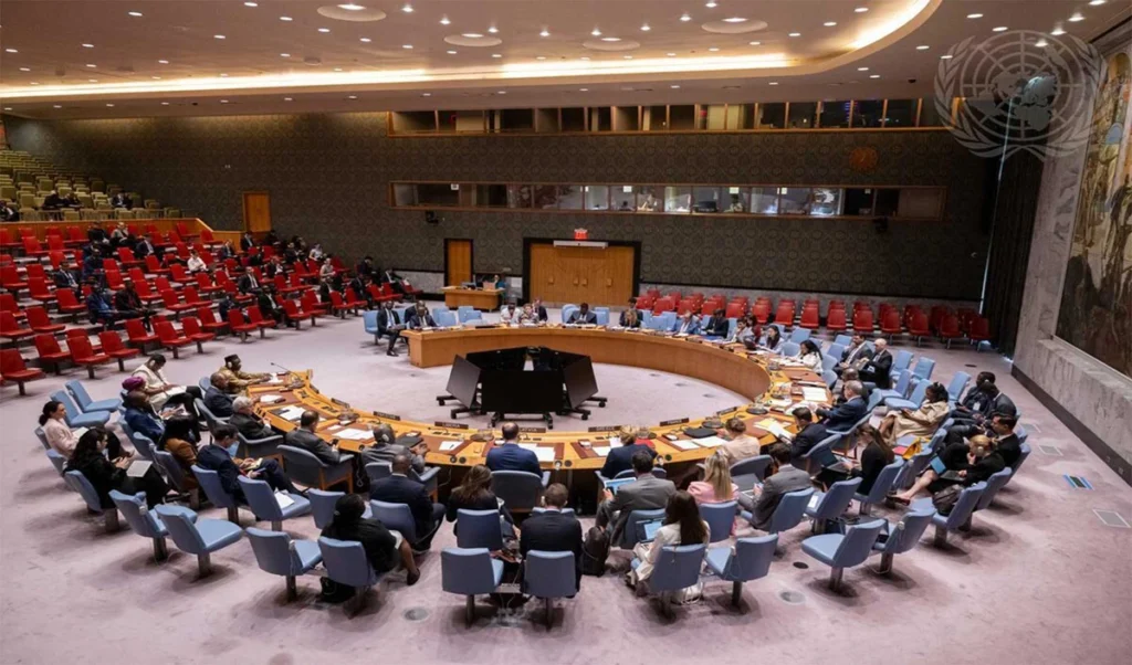 UNSC का बड़ा एक्शन: Red Sea में Houthi Rebels पर 2027 तक रहेगी पैनी नजर, US और Iran में भारी टकराव UNSC का बड़ा एक्शन: Red Sea में Houthi Rebels पर 2027 तक रहेगी पैनी नजर, US और Iran में भारी टकराव