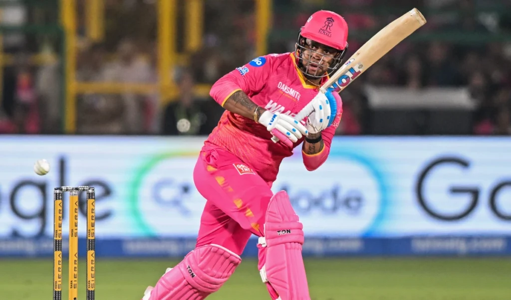 West Indies टीम को Greaves की चोट से झटका, Shimron Hetmyer को मिला मौका West Indies टीम को Greaves की चोट से झटका, Shimron Hetmyer को मिला मौका