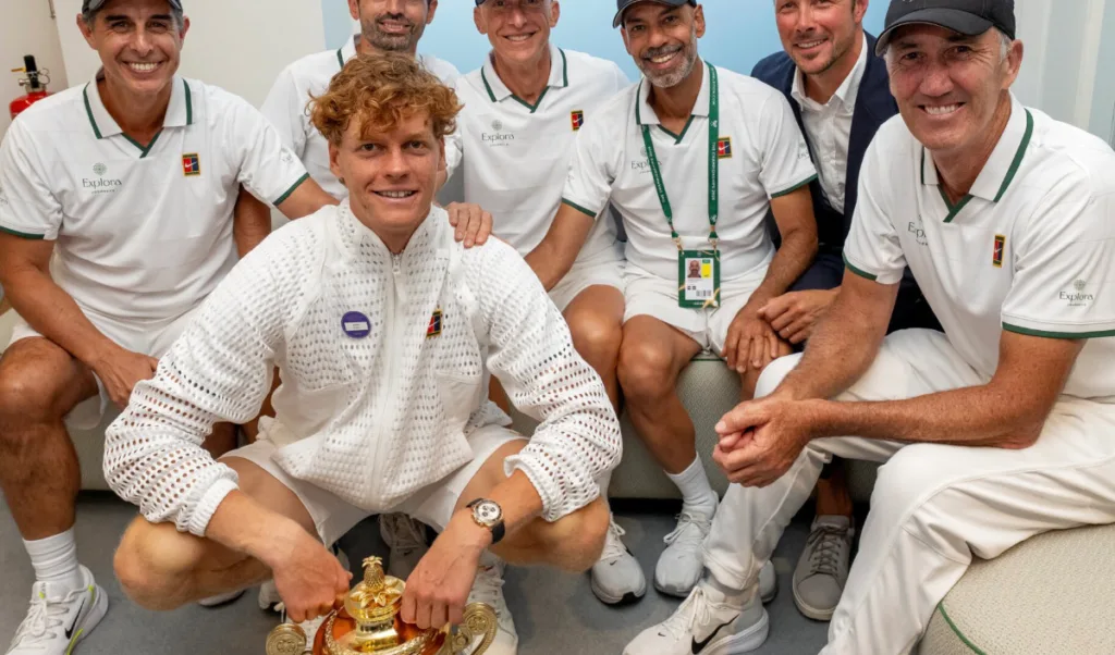 Wimbledon में Jannik Sinner की बादशाहत कायम, Zverev को हराकर फिर बने Champion Wimbledon में Jannik Sinner की बादशाहत कायम, Zverev को हराकर फिर बने Champion