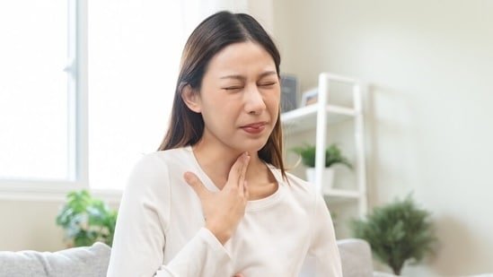 Woke up with a sore throat? US physician Dr Kunal Sood shares top triggers Woke up with a sore throat? US physician Dr Kunal Sood shares top triggers