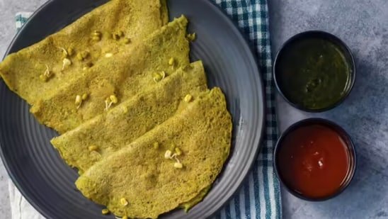 Woman reveals high-protein, low-fat paneer and soya chunks breakfast chilla recipe that helped her lose 17 kg Woman reveals high-protein, low-fat paneer and soya chunks breakfast chilla recipe that helped her lose 17 kg