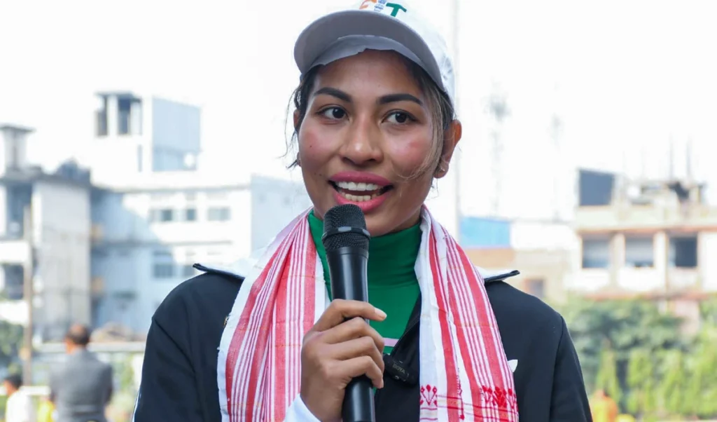 lovlina borgohain makes history at the commonwealth games india first medal assured lovlina borgohain makes history at the commonwealth games india first medal assured