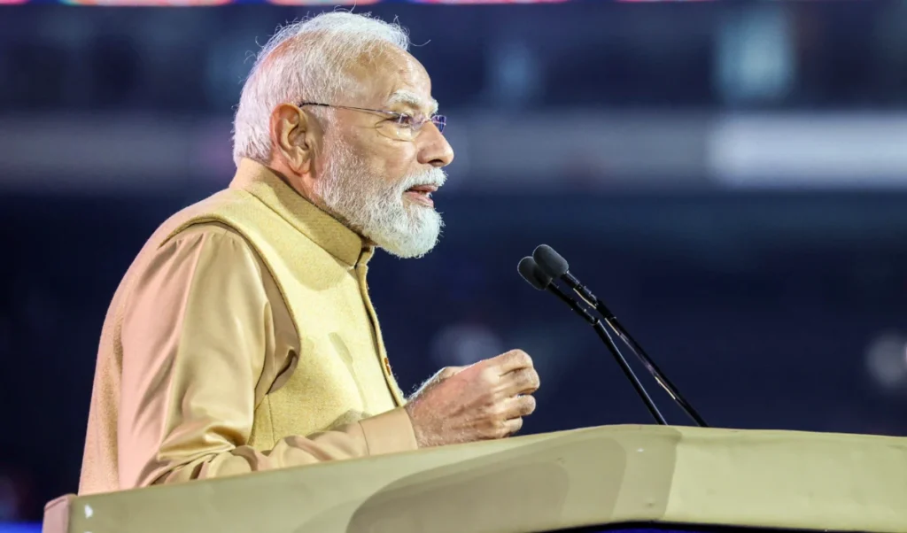 pm modi statement in new zealand india is not just market but launchpad for global growth