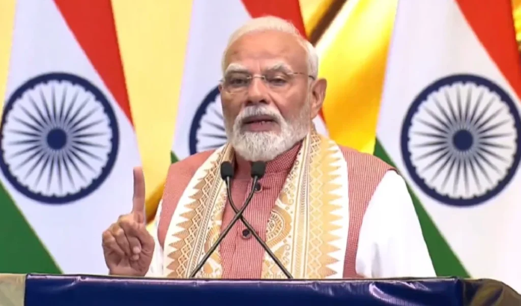 pm modi told indian community same love and passion for india here as there is for football
