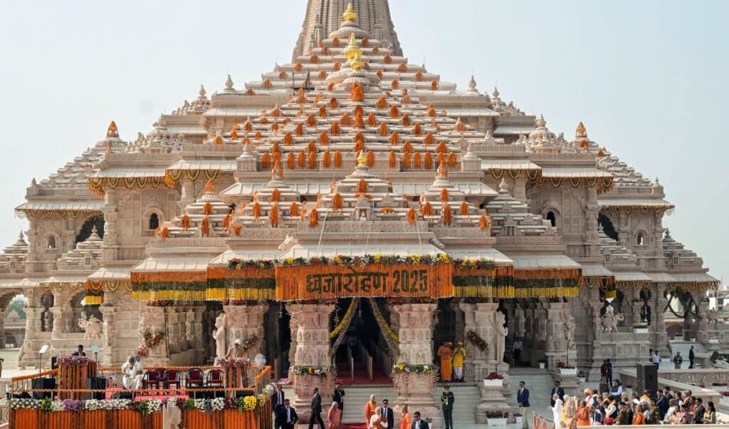 अयोध्या राम मंदिर दान हेराफेरी मामला: बैंक खातों में जमा लाखों का स्रोत क्या है? SIT के तीखे सवालों के आगे बेबस हुए आरोपी