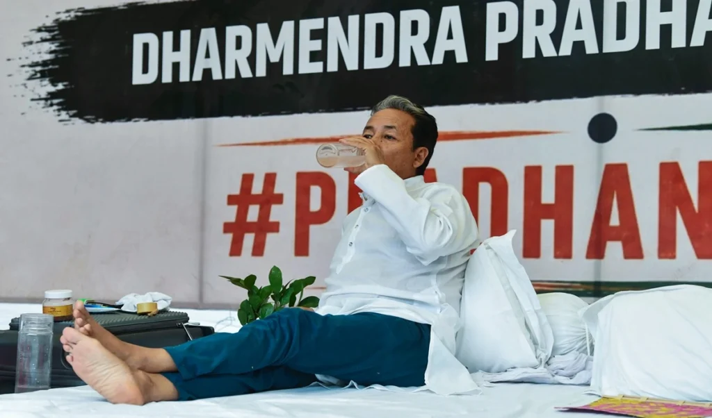 आमरण अनशन और कानून: जब आंदोलनकारी की जान पर आ जाए खतरा, तो कब और कैसे हस्तक्षेप कर सकती है सरकार?