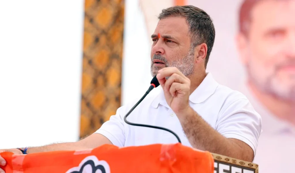 इस System को नया बनाएं: Paper Leak पर Rahul Gandhi बोले- शिक्षा व्यवस्था का हो पूरा overhaul इस System को नया बनाएं: Paper Leak पर Rahul Gandhi बोले- शिक्षा व्यवस्था का हो पूरा overhaul