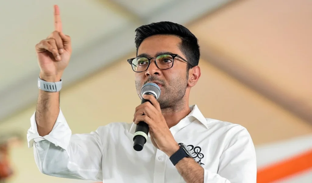 कलकत्ता High Court से Abhishek Banerjee को बड़ी राहत, Signature Forgery Case में बढ़ी गिरफ्तारी से सुरक्षा कलकत्ता High Court से Abhishek Banerjee को बड़ी राहत, Signature Forgery Case में बढ़ी गिरफ्तारी से सुरक्षा
