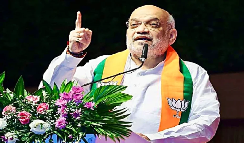 घुसपैठ पर Amit Shah का बड़ा एक्शन! 9 जुलाई को Border Districts के SPs के साथ बनाएंगे नई रणनीति घुसपैठ पर Amit Shah का बड़ा एक्शन! 9 जुलाई को Border Districts के SPs के साथ बनाएंगे नई रणनीति