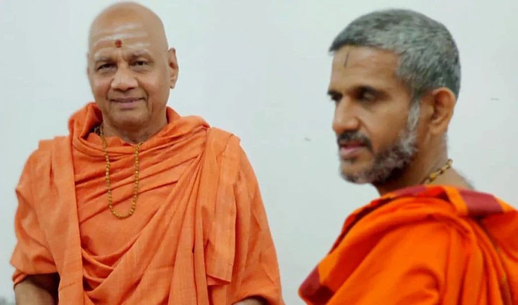 चंपत राय इस्तीफे के बाद नाराज नहीं, नई व्यवस्था का कर रहे समर्थन: गोविंद देव गिरि चंपत राय इस्तीफे के बाद नाराज नहीं, नई व्यवस्था का कर रहे समर्थन: गोविंद देव गिरि