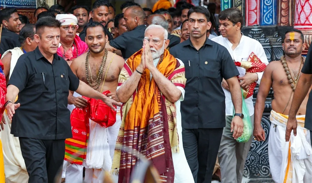 जय जगन्नाथ! पीएम मोदी और राष्ट्रपति मुर्मू ने दी रथ यात्रा की शुभकामनाएं, कहा- भारत की आध्यात्मिक विरासत की ‘शानदार अभिव्यक्ति’ | Puri Jagannath Rath Yatra 2026 जय जगन्नाथ! पीएम मोदी और राष्ट्रपति मुर्मू ने दी रथ यात्रा की शुभकामनाएं, कहा- भारत की आध्यात्मिक विरासत की ‘शानदार अभिव्यक्ति’ | Puri Jagannath Rath Yatra 2026