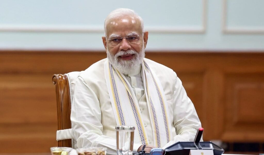 पीएम मोदी की ईरान के राष्ट्रपति पेज़ेश्कियन से फोन पर बातचीत, ‘होर्मुज जलडमरूमध्य’ में आवाजाही की स्वतंत्रता पर दिया जोर