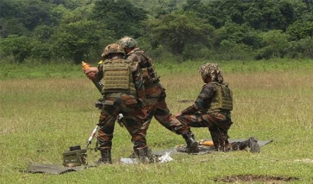 पूर्वोत्तर में फिर बड़ा हमला, Nagaland में Assam Rifles के काफिले पर IED Blast, 1 की मौत पूर्वोत्तर में फिर बड़ा हमला, Nagaland में Assam Rifles के काफिले पर IED Blast, 1 की मौत