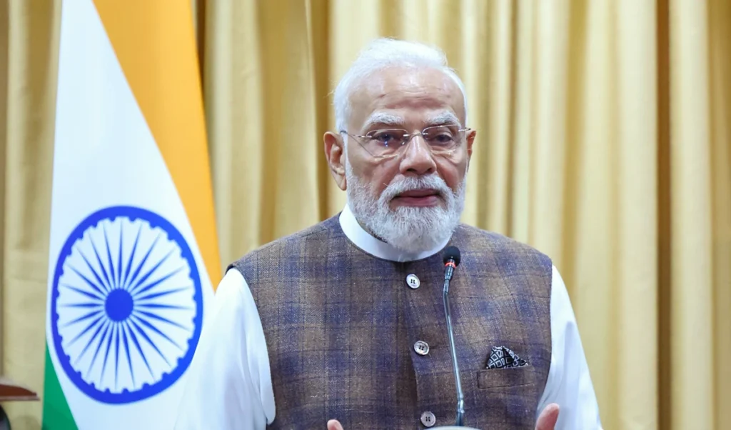 श्यामा प्रसाद मुखर्जी की 125वीं जयंती पर पीएम मोदी का लेख- ‘अनुच्छेद 370 हटाना उनके सर्वोच्च बलिदान को सबसे सच्ची श्रद्धांजलि’ श्यामा प्रसाद मुखर्जी की 125वीं जयंती पर पीएम मोदी का लेख- ‘अनुच्छेद 370 हटाना उनके सर्वोच्च बलिदान को सबसे सच्ची श्रद्धांजलि’