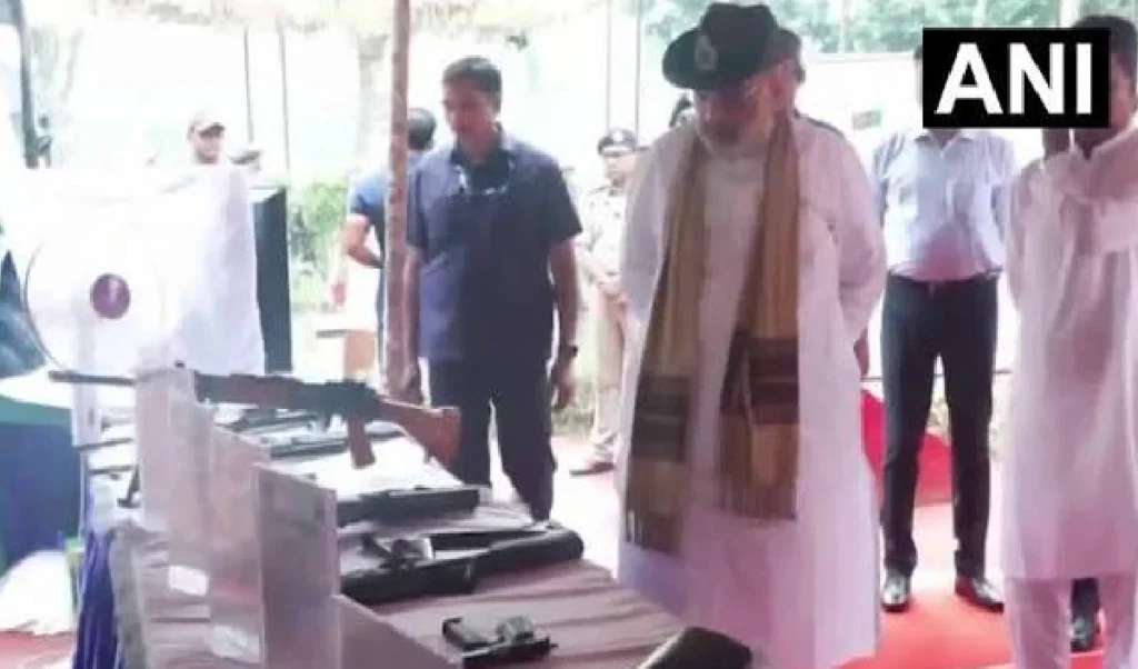 हाई अलर्ट पर फोर्स, बांग्लादेश बॉर्डर पर अमित शाह का बड़ा धमाका हाई अलर्ट पर फोर्स, बांग्लादेश बॉर्डर पर अमित शाह का बड़ा धमाका