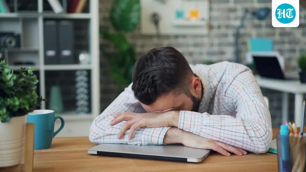Always feeling tired? Nutritionist reveals these common eating habits could be behind your low energy Always feeling tired? Nutritionist reveals these common eating habits could be behind your low energy