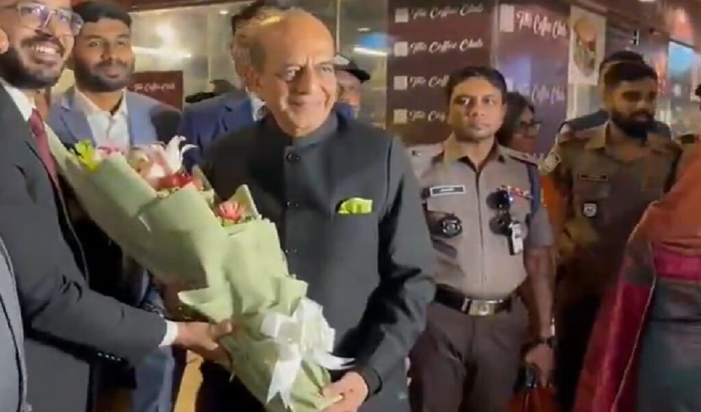 BRICS Summit: Tarique Rahman की भारत यात्रा पर संशय, High Commissioner की Bangladesh Ministers संग अहम बैठक BRICS Summit: Tarique Rahman की भारत यात्रा पर संशय, High Commissioner की Bangladesh Ministers संग अहम बैठक