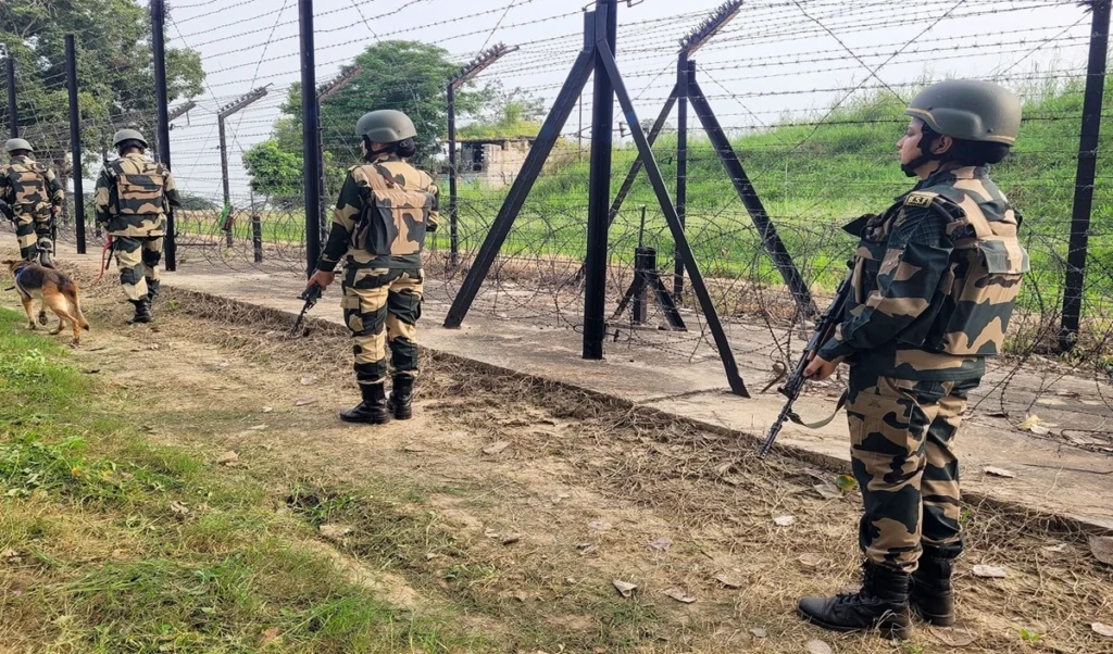 BSF DG Praveen Kumar का बड़ा बयान, Drone Threats से निपटने के लिए जवानों की Skill Upgradation जरूरी