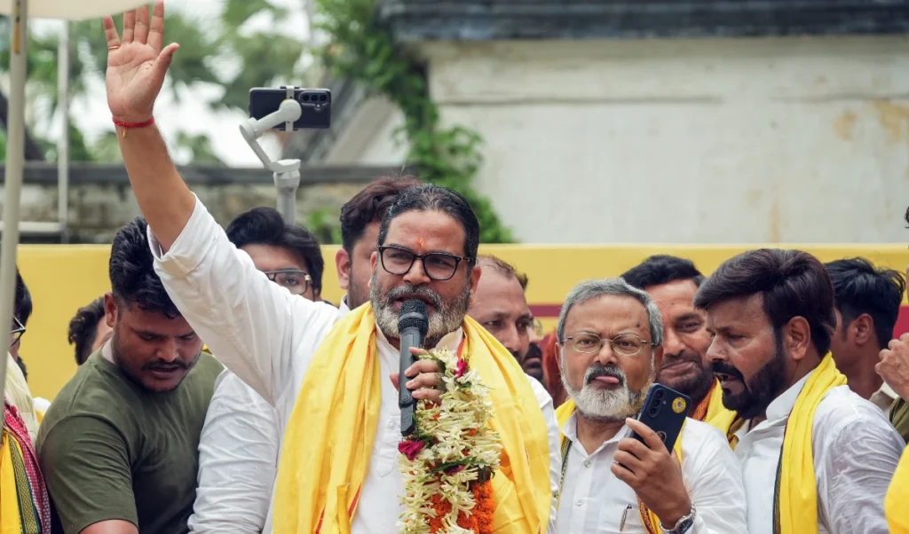 Bankipur Bypoll Result | बांकीपुर में प्रशांत किशोर का जलवा, दूसरे राउंड के बाद भी बनाई बढ़त, BJP उम्मीदवार 1100 से ज्यादा वोटों से पीछे
