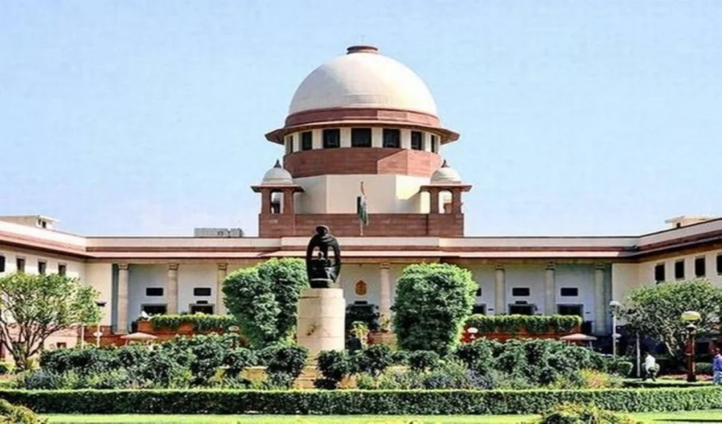 Captive Elephants की सुरक्षा के लिए Regulatory System मजबूत करे केंद्र, Supreme Court ने DNA Profiling पर मांगी विस्तृत रिपोर्ट Captive Elephants की सुरक्षा के लिए Regulatory System मजबूत करे केंद्र, Supreme Court ने DNA Profiling पर मांगी विस्तृत रिपोर्ट