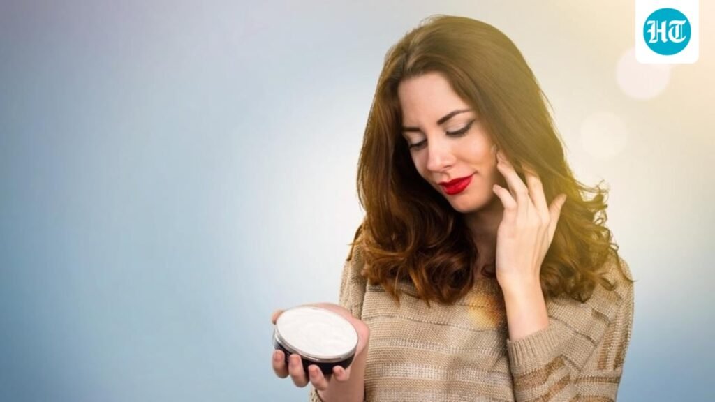 Dermat Dr Prasoon Soni says retinol-wrinkle connection is real and explains science and early signs behind skin-ageing Dermat Dr Prasoon Soni says retinol-wrinkle connection is real and explains science and early signs behind skin-ageing