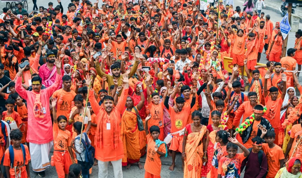 Ghaziabad में Kanwar Yatra का असर: 9 दिन तक School-College रहेंगे बंद, जानें कब खुलेंगे Ghaziabad में Kanwar Yatra का असर: 9 दिन तक School-College रहेंगे बंद, जानें कब खुलेंगे