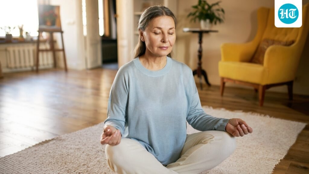 Harvard shares simple mindfulness practices that may help with overeating. Here’s how they work
