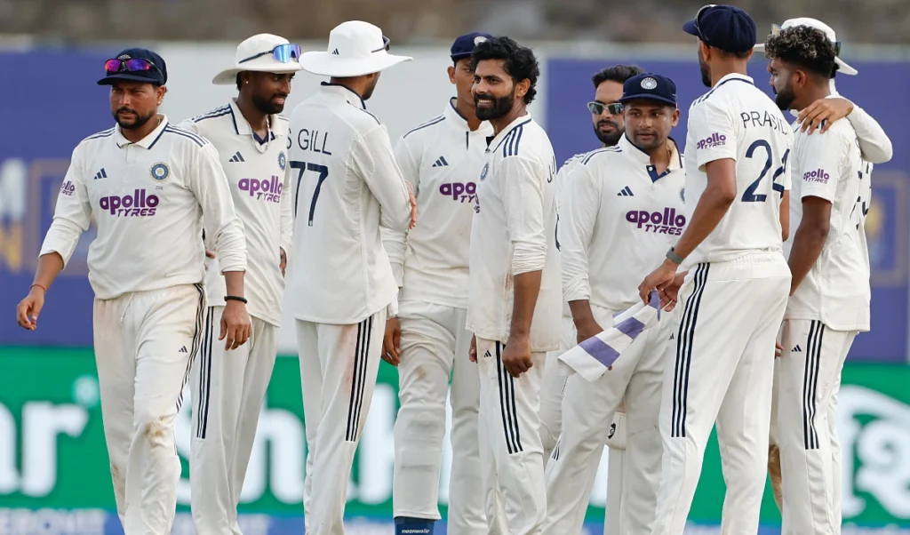 IND vs SL Test: Ravindra Jadeja ने तोड़ी श्रीलंका की बड़ी साझेदारी, Sri Lanka के 6 विकेट गिरे, भारत जीत के करीब IND vs SL Test: Ravindra Jadeja ने तोड़ी श्रीलंका की बड़ी साझेदारी, Sri Lanka के 6 विकेट गिरे, भारत जीत के करीब