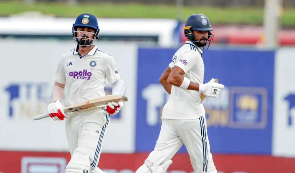 KL Rahul ने Devdutt Padikkal के शतक पर जताई खुशी, कहा – भारत का सुनहरा भविष्य हैं पडिक्कल KL Rahul ने Devdutt Padikkal के शतक पर जताई खुशी, कहा – भारत का सुनहरा भविष्य हैं पडिक्कल