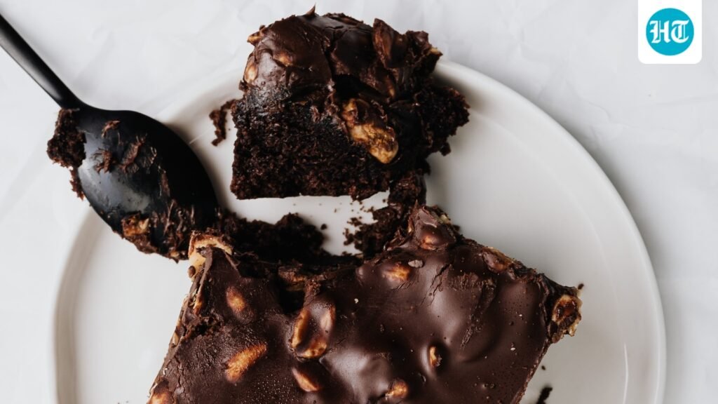 London physician Dr Rupy Aujla shares recipe to make high-fibre chocolate brownie recipes in just 10 minutes