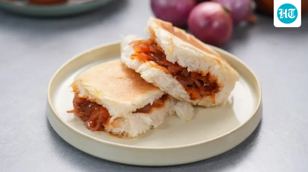 Looking for quick, savoury snacks to make? Try Chef Sanjeev Kapoor’s pyaz tamatar buns recipe Looking for quick, savoury snacks to make? Try Chef Sanjeev Kapoor’s pyaz tamatar buns recipe