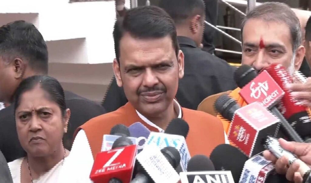 Maharashtra Govt का बड़ा प्रशासनिक फेरबदल: irregular Deputation नियुक्तियां रद्द, 10 सितंबर तक वापसी का Order Maharashtra Govt का बड़ा प्रशासनिक फेरबदल: irregular Deputation नियुक्तियां रद्द, 10 सितंबर तक वापसी का Order