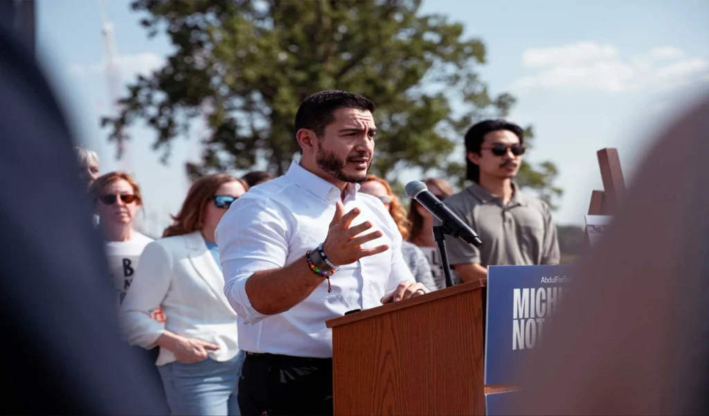 Michigan Senate Primary: प्रोग्रेसिव नेता Abdul El-Sayed की जीत पर Donald Trump का बड़ा बयान, बताया GOP के लिए शुभ संकेत Michigan Senate Primary: प्रोग्रेसिव नेता Abdul El-Sayed की जीत पर Donald Trump का बड़ा बयान, बताया GOP के लिए शुभ संकेत