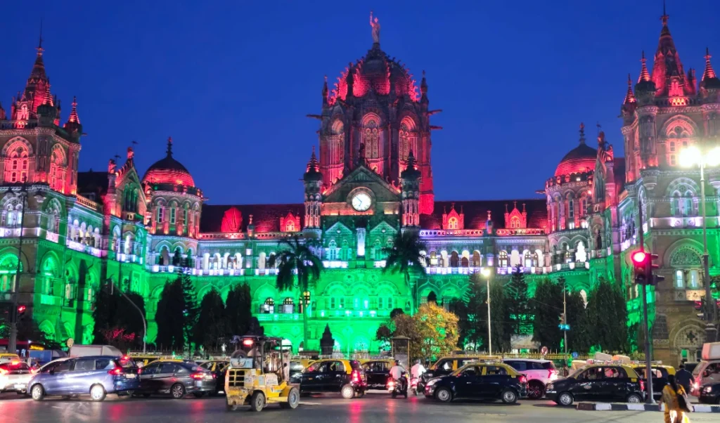 Mumbai में दहशत फैलाने का प्लान? Mayor को Metro-School उड़ाने की धमकी Mumbai में दहशत फैलाने का प्लान? Mayor को Metro-School उड़ाने की धमकी