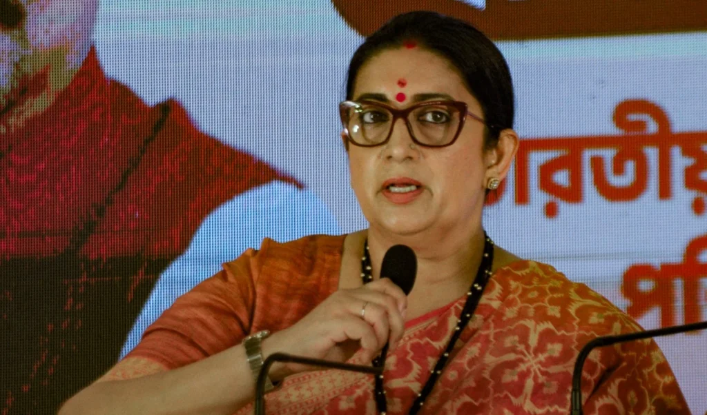 NEET Protest पर Smriti Irani का बड़ा बयान, कहा- GenZ और PM Modi के बीच नहीं है कोई दूरी NEET Protest पर Smriti Irani का बड़ा बयान, कहा- GenZ और PM Modi के बीच नहीं है कोई दूरी