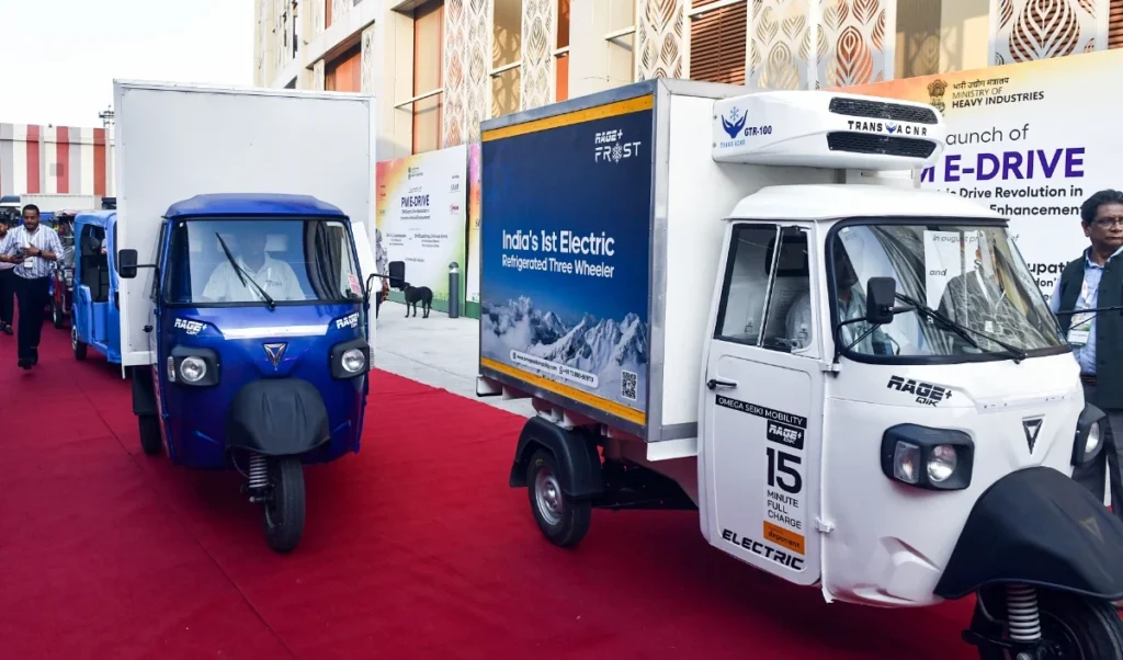 PM E-Drive Scheme 2028 तक बढ़ी, लेकिन Electric Two-Wheeler पर मिलने वाली Subsidy हुई आधी PM E-Drive Scheme 2028 तक बढ़ी, लेकिन Electric Two-Wheeler पर मिलने वाली Subsidy हुई आधी