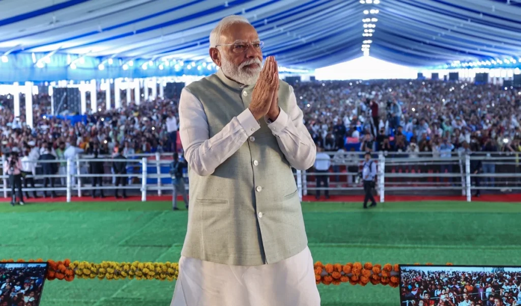 PM Modi का नई BJP टीम पर पूरा भरोसा, बोले- संगठन और जनसेवा पर दें ध्यान PM Modi का नई BJP टीम पर पूरा भरोसा, बोले- संगठन और जनसेवा पर दें ध्यान