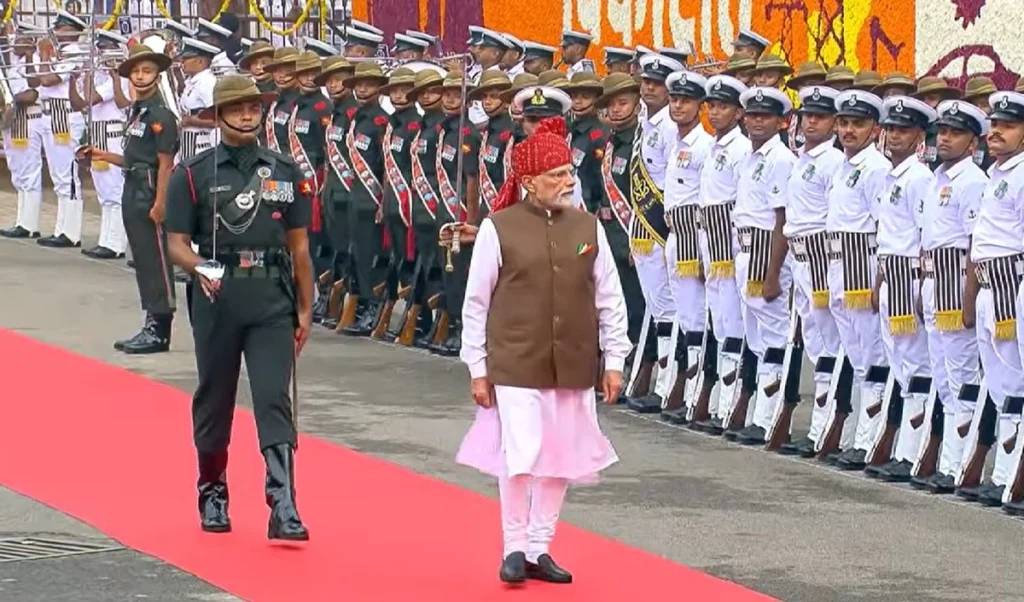 PM Modi का बड़ा Target: Global Top 5 में शामिल हों भारतीय Banking और Pharma सेक्टर की दिग्गज कंपनियां PM Modi का बड़ा Target: Global Top 5 में शामिल हों भारतीय Banking और Pharma सेक्टर की दिग्गज कंपनियां