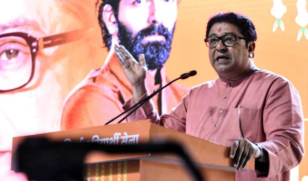 Raj Thackeray ने PM Modi की तारीफ करने वाले कलाकारों के Dubai शिफ्ट होने पर उठाए सवाल